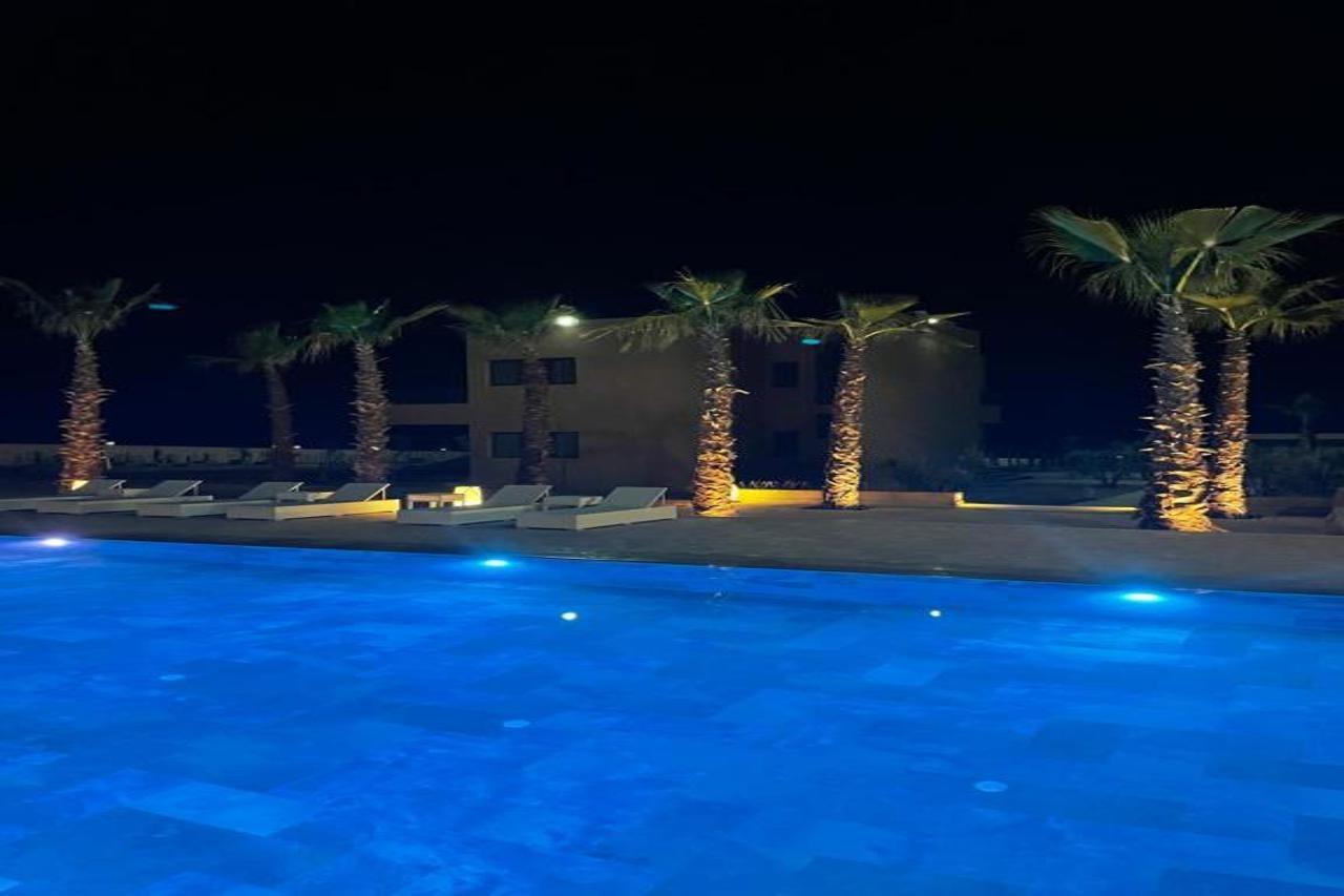 Sumahan Suites&Spa Tazrou Bagian luar foto