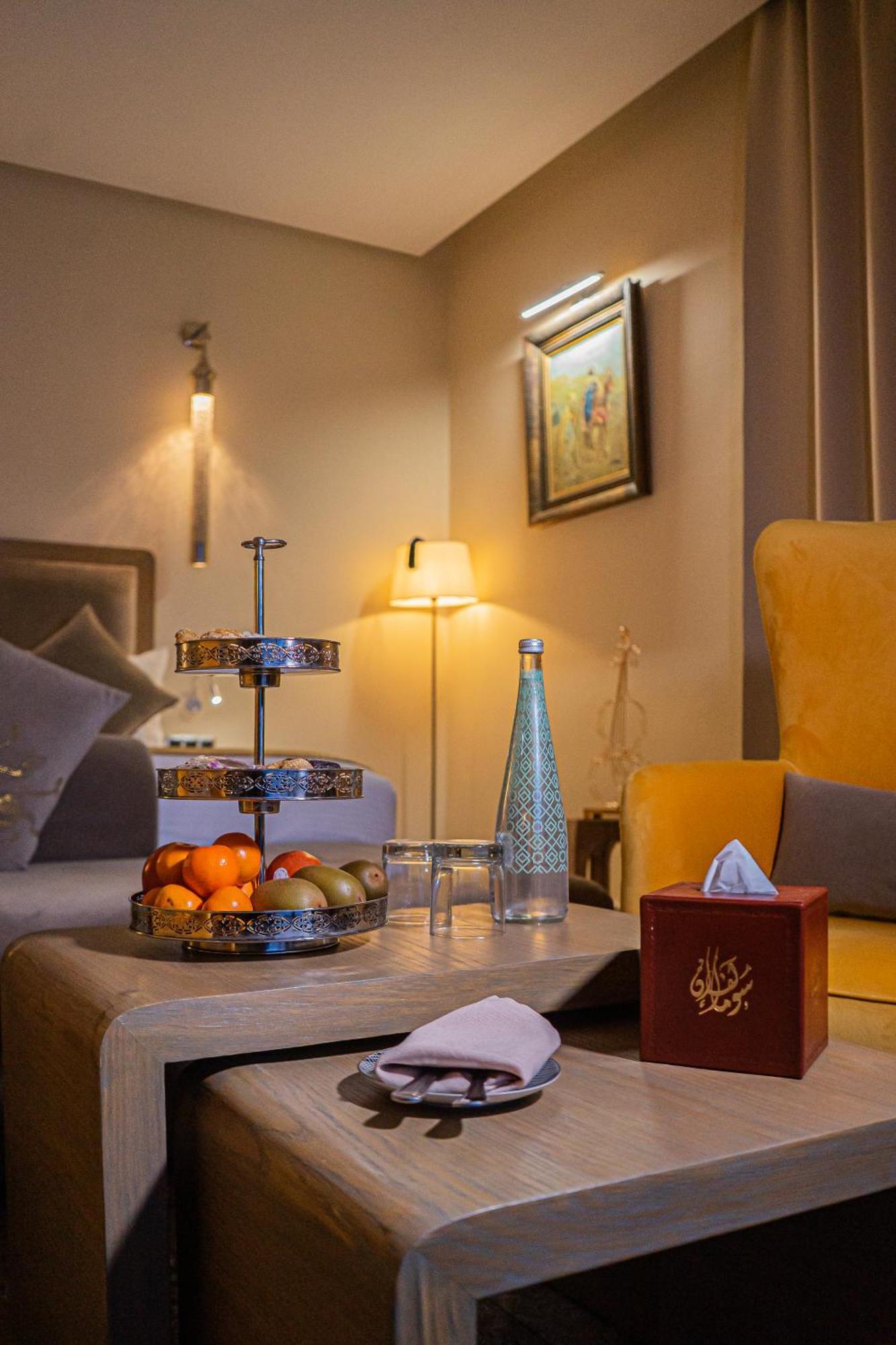 Sumahan Suites&Spa Tazrou Bagian luar foto