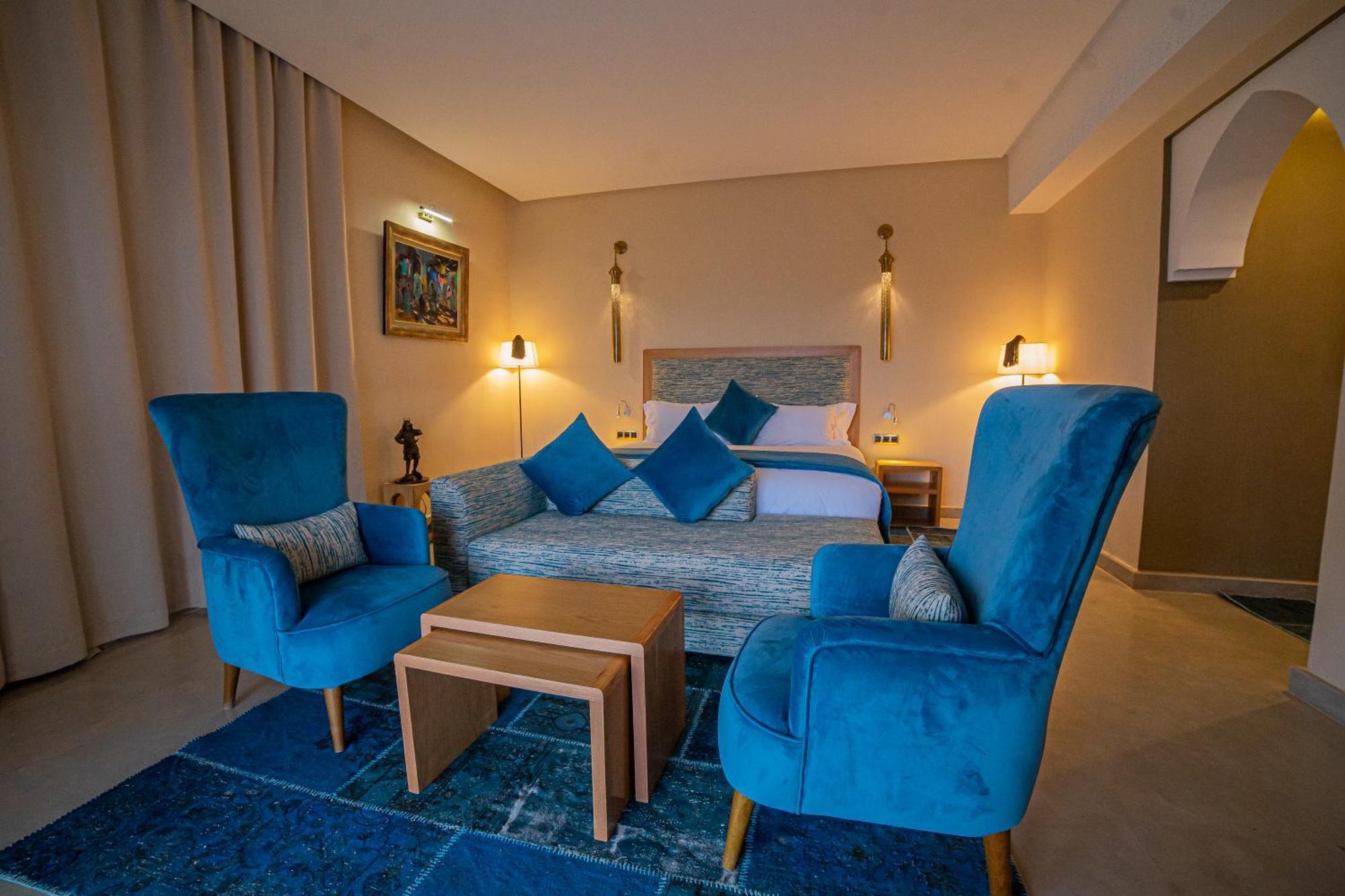 Sumahan Suites&Spa Tazrou Bagian luar foto